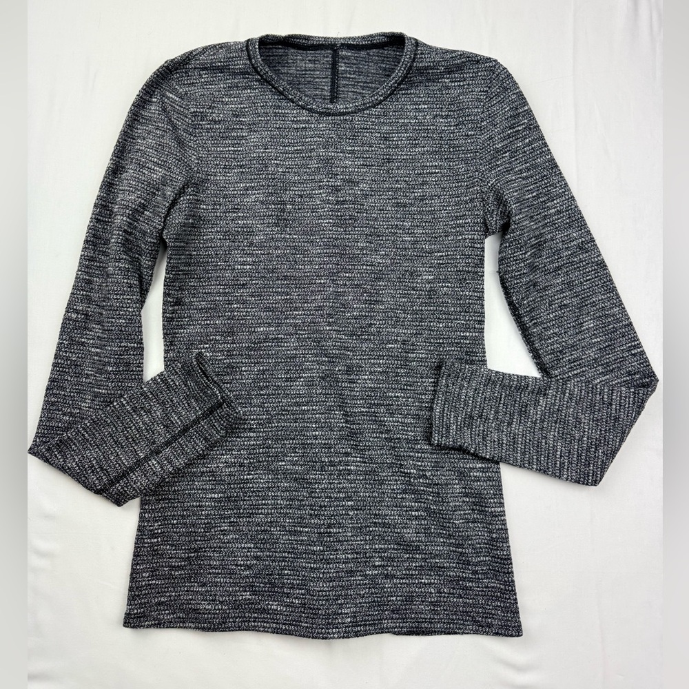 Lululemon women's Kitsilano Long Sleeve Top in gray‎